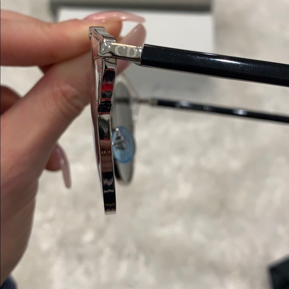 Dior silver mirrored sunglasses - Picture 3 of 6